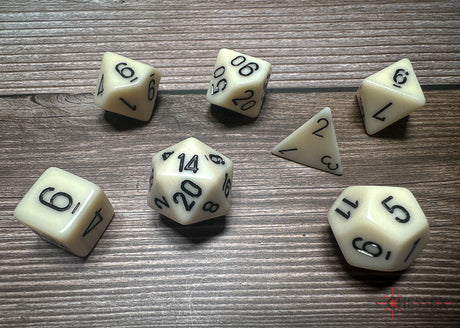 Chessex Polyhedral 7 Die Würfel-Set Opaque Elfenbein/Schwarz