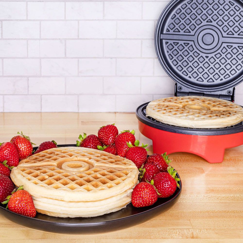 Pokemon Waffeleisen Pokeball