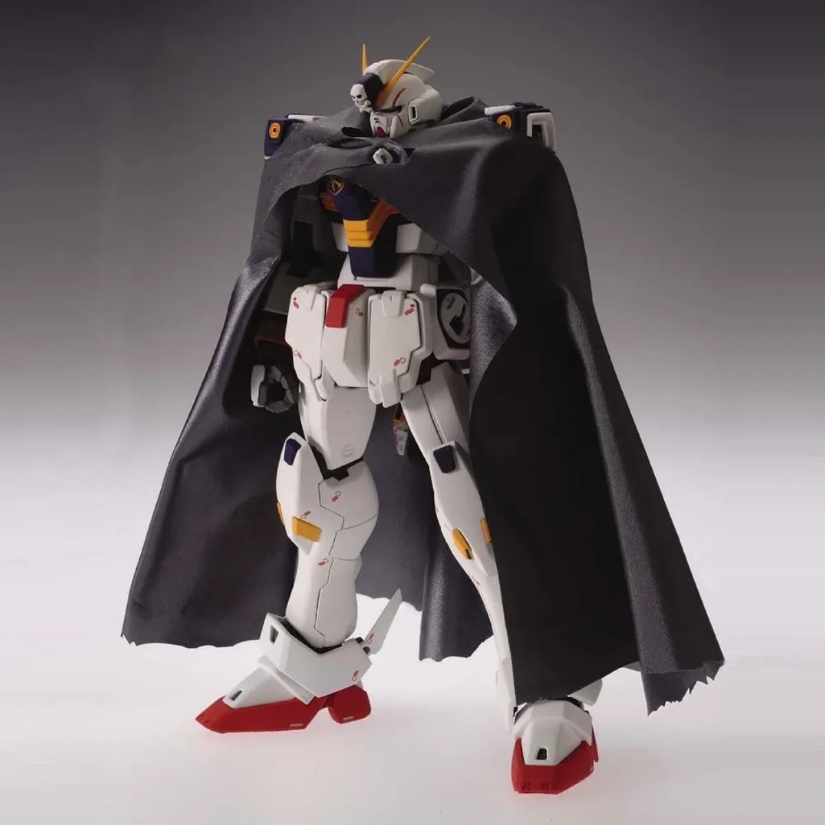 Bandai MG Gundam Crossbone X-1 Mobile Suit Crossbone Gundam (1/100)